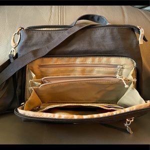 Baggallini Crossbody bag